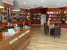 Laden Sie das Bild in den Galerie-Viewer, Verkaufs- und Schulungsraum in Hildesheim